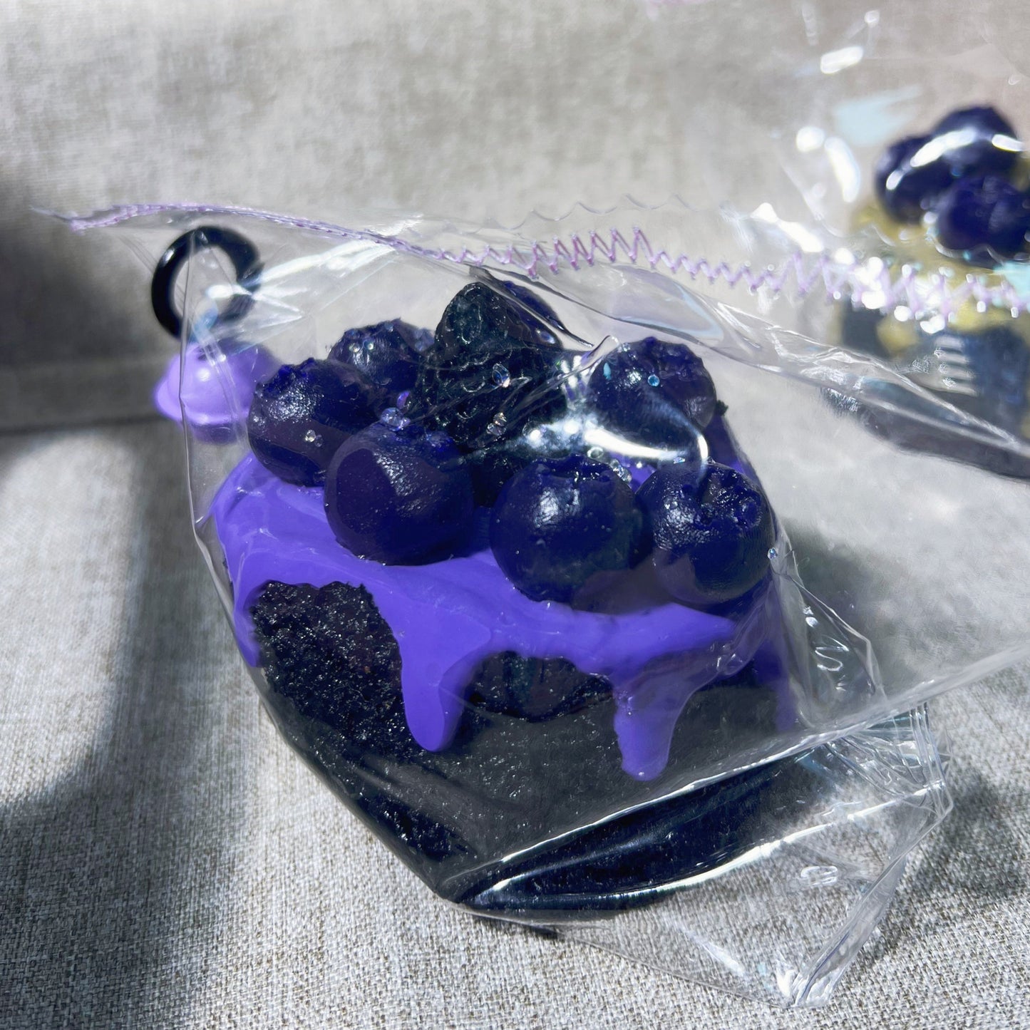 AXS2025F0055Blueberry Black Purple Cake