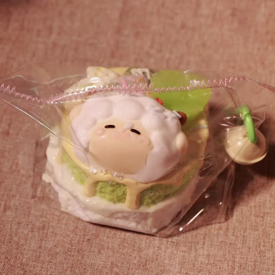 AXS2025C0052Lazy Grass Cake