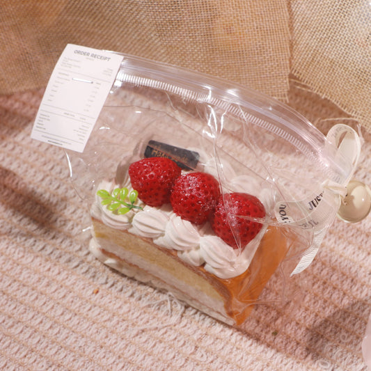 AXS2025C0049Strawberry Cream Box Cake