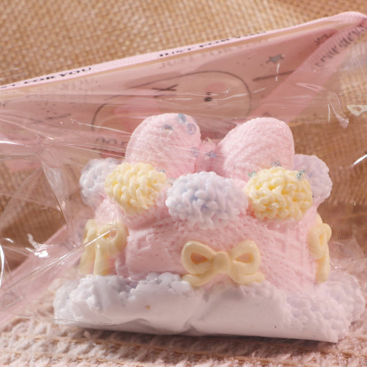AXS2025C0050Knitted bow cake