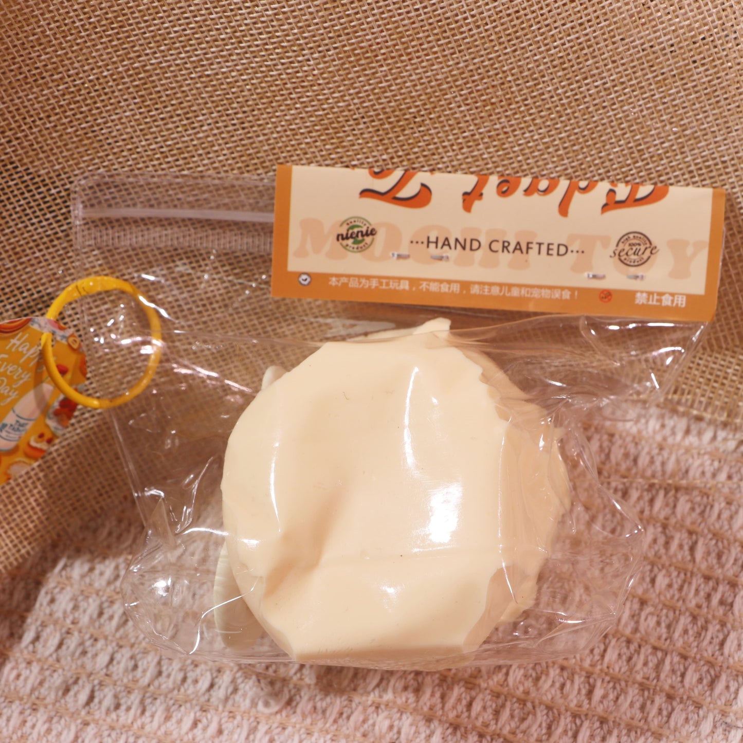 AXS2025F0058 Smooth Blueberry Soufflé